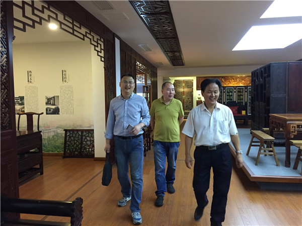 中國報道聚焦長三角執(zhí)行主編徐兵蒞臨采訪董事長潘福初